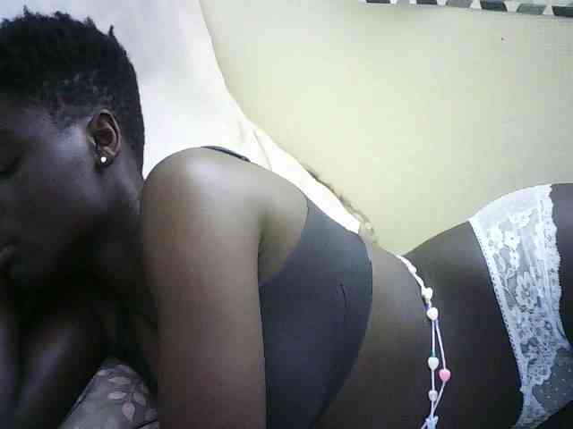 EbonyChocoo webcam