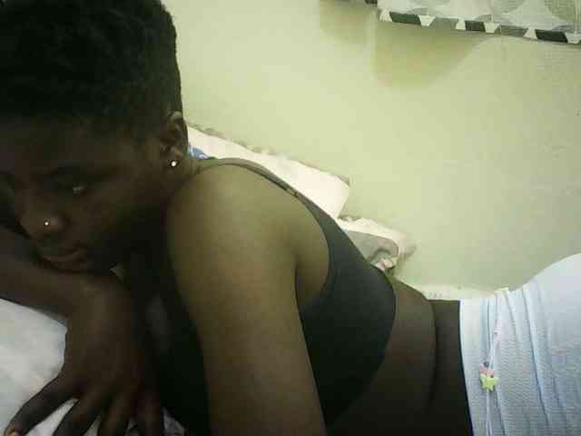 EbonyChocoo webcam