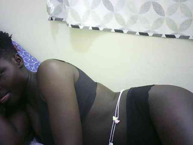 EbonyChocoo webcam