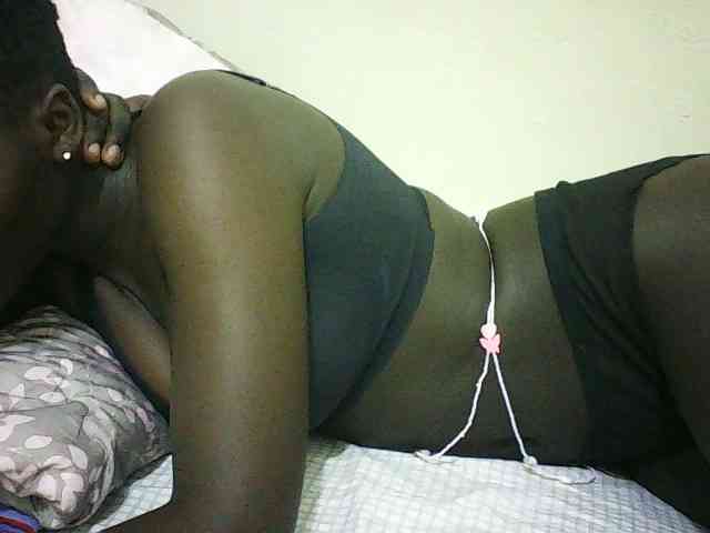 EbonyChocoo webcam