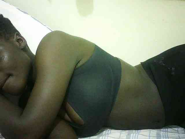 EbonyChocoo webcam