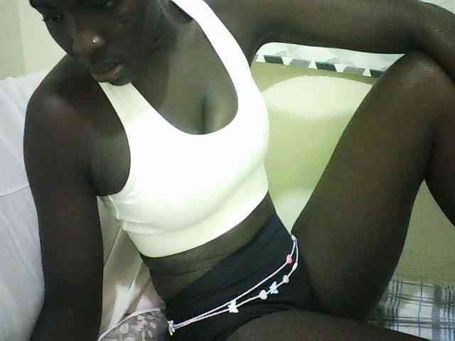 EbonyChocoo webcam
