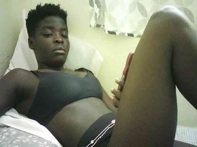 EbonyChocoo webcam