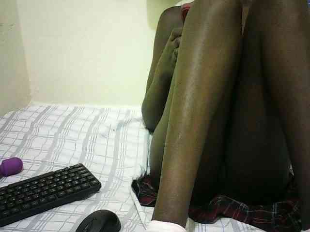 EbonyChocoo webcam