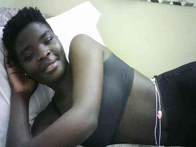 EbonyChocoo webcam