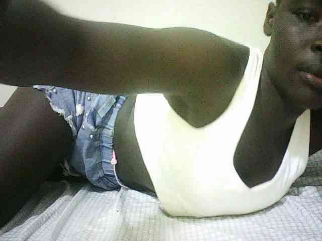 EbonyChocoo webcam
