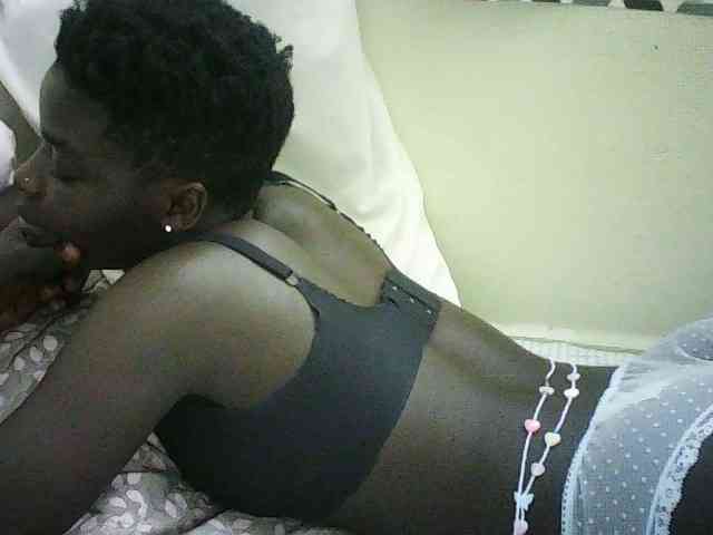 EbonyChocoo webcam