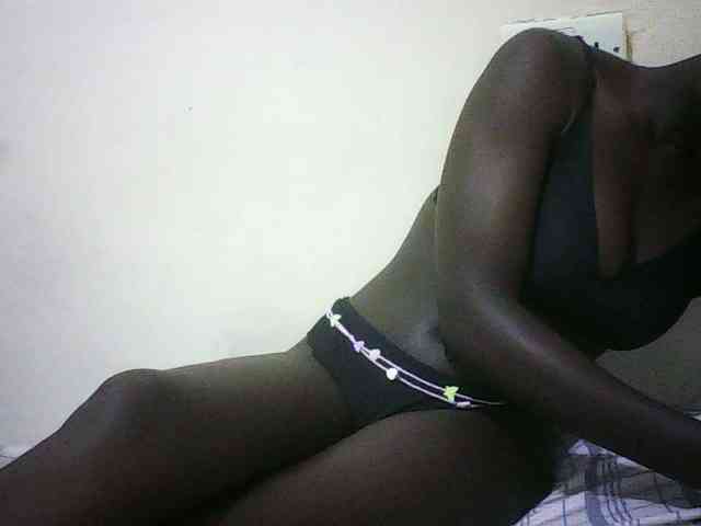 EbonyChocoo webcam