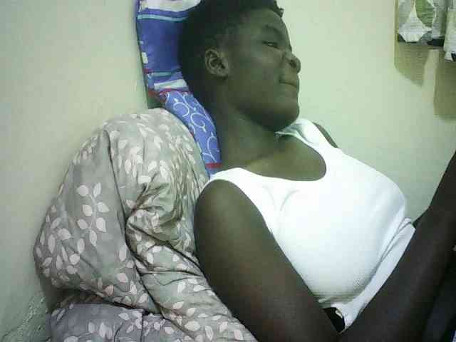 EbonyChocoo Live Webcam on BongaCams