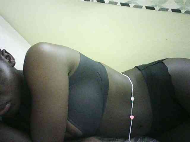 EbonyChocoo webcam