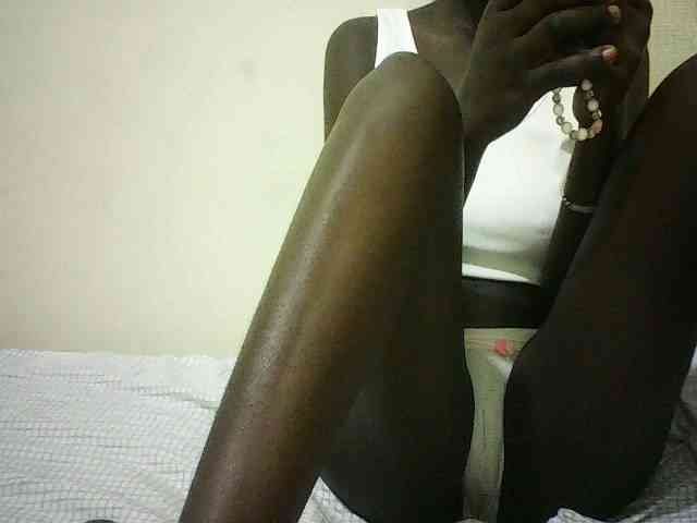 EbonyChocoo webcam