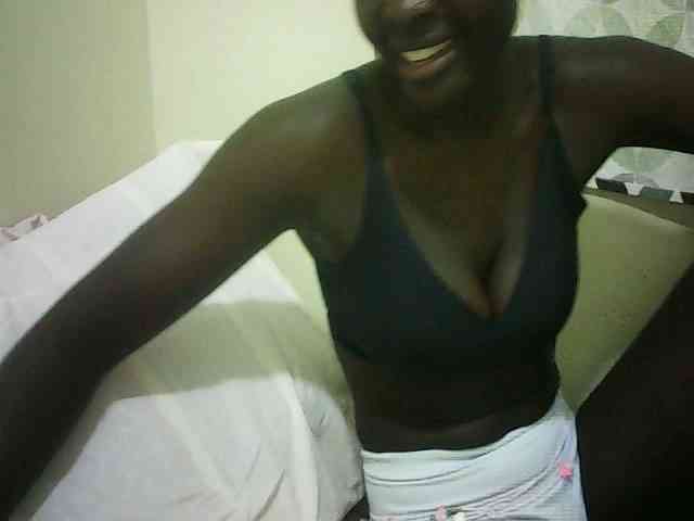 EbonyChocoo webcam