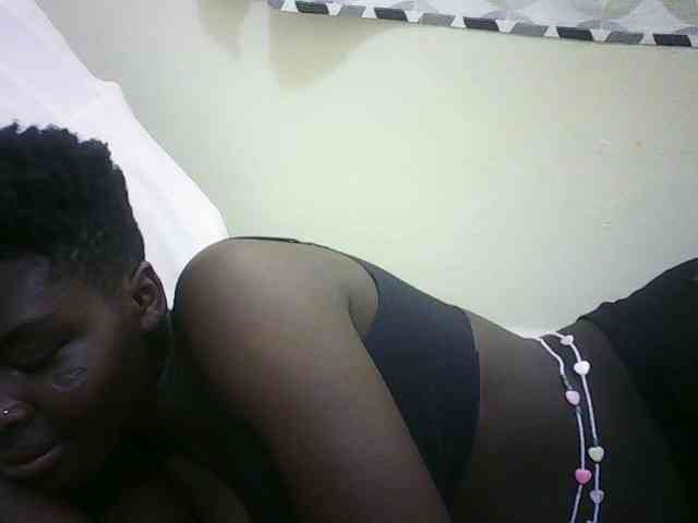 EbonyChocoo webcam