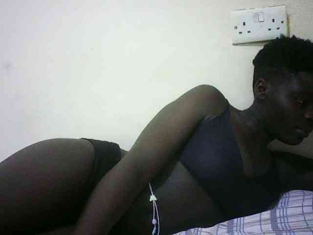 EbonyChocoo webcam