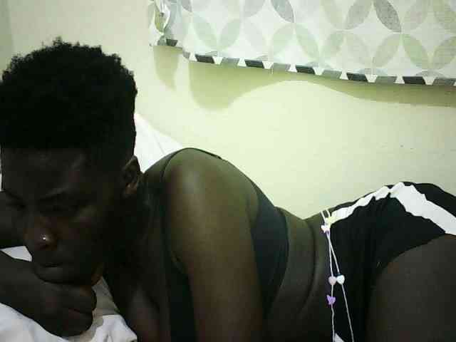 EbonyChocoo webcam