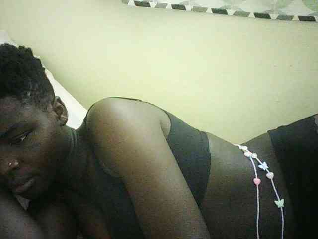 EbonyChocoo webcam