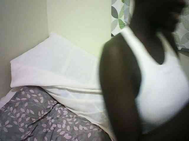 EbonyChocoo webcam
