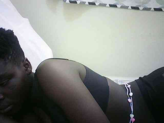 EbonyChocoo webcam