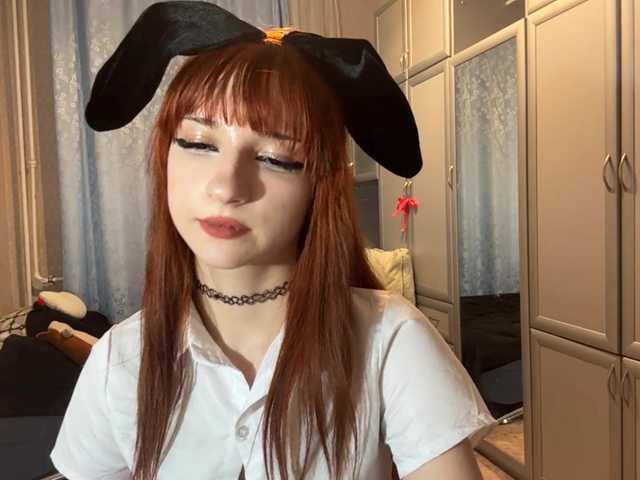 ArielleOltremari's BongaCams show and profile