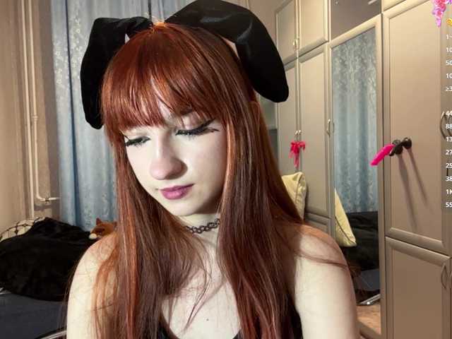 ArielleOltremari's BongaCams show and profile