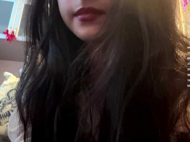 ArielleOltremari's BongaCams show and profile