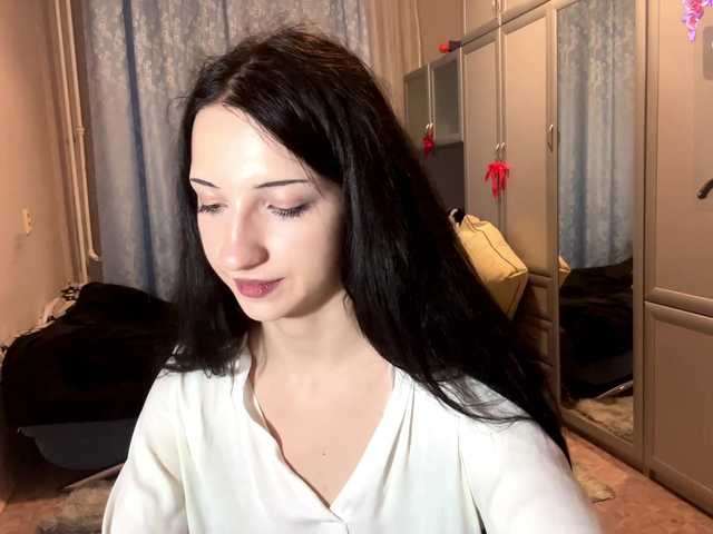 ArielleOltremari's BongaCams show and profile