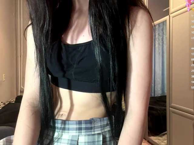 ArielleOltremari live cam profile