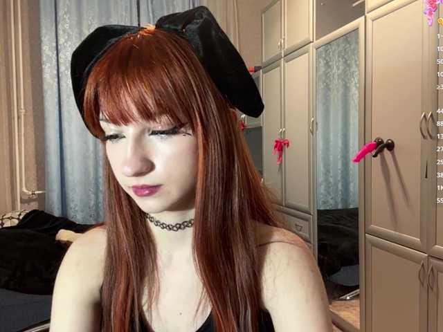 ArielleOltremari's BongaCams show and profile