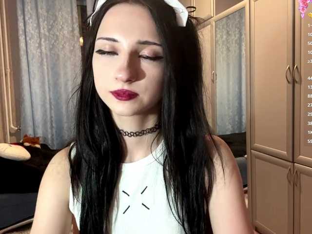 ArielleOltremari's BongaCams show and profile
