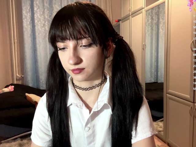 ArielleOltremari's BongaCams show and profile