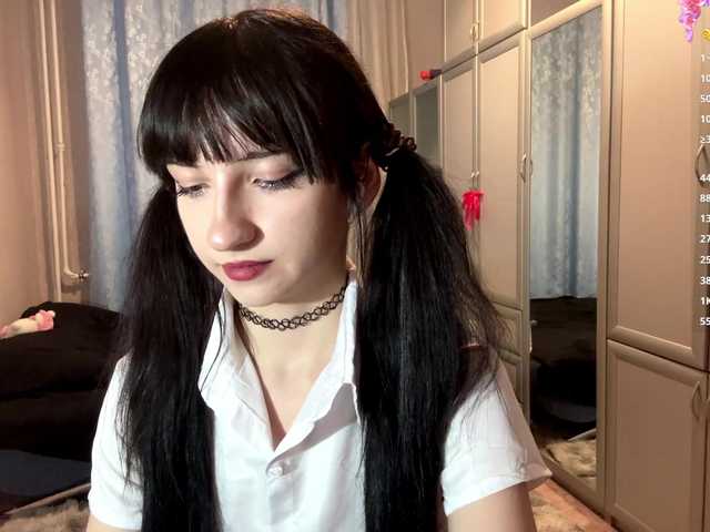 ArielleOltremari's BongaCams show and profile