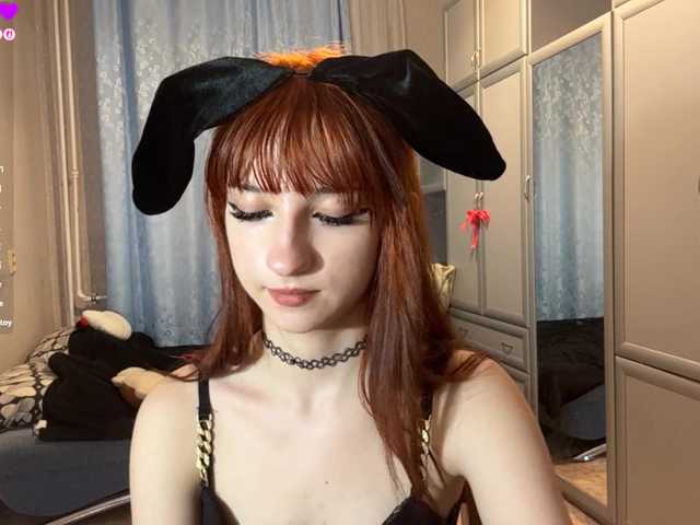 ArielleOltremari's BongaCams show and profile