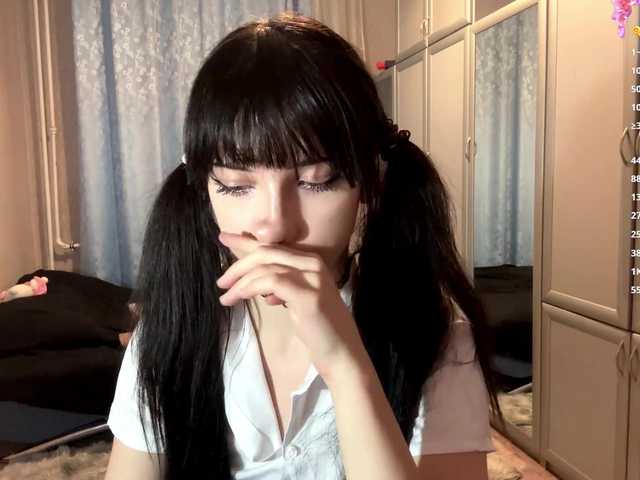 ArielleOltremari's BongaCams show and profile