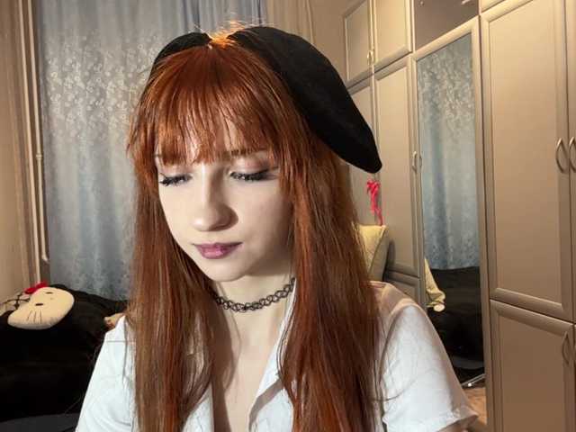 ArielleOltremari's BongaCams show and profile