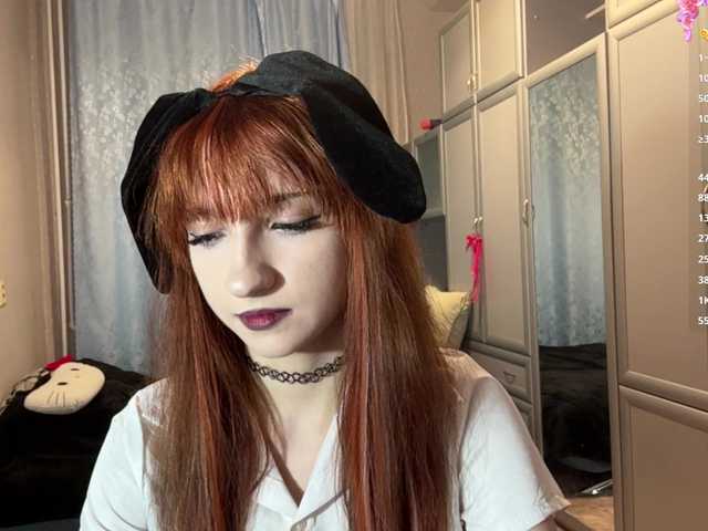 ArielleOltremari's BongaCams show and profile