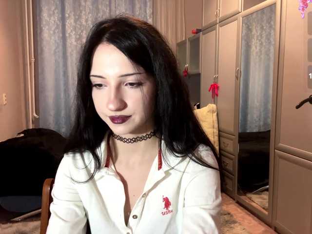 ArielleOltremari's BongaCams show and profile