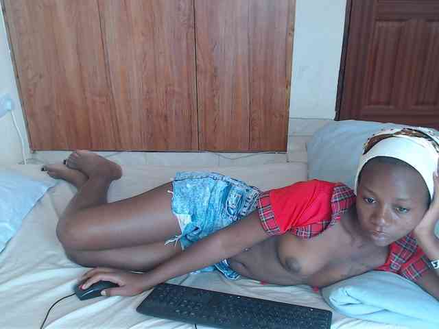 hotgal01 webcam