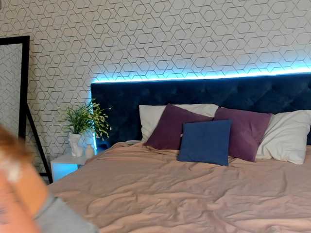 desiree-doll's BongaCams show and profile