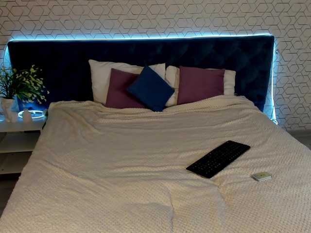 desiree-doll's BongaCams show and profile