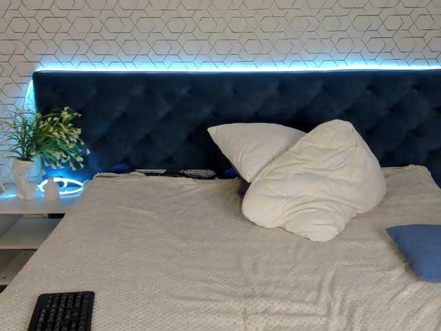 desiree-doll's BongaCams show and profile