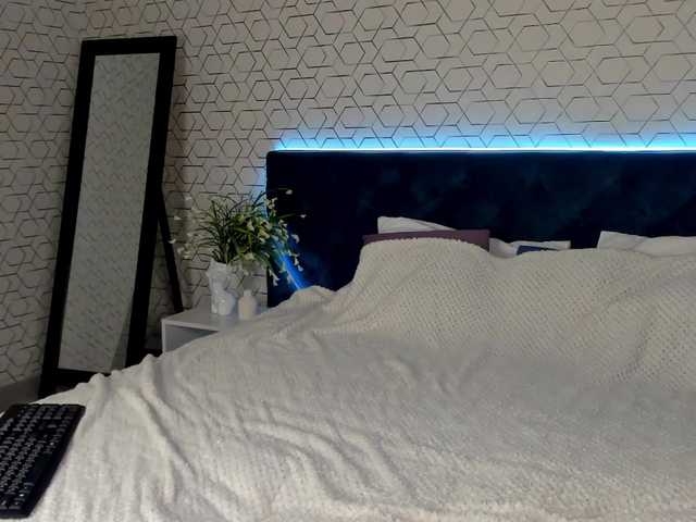 desiree-doll — Perfect creamy show today guys! Reach the goal and see my cream as soon is that possible!