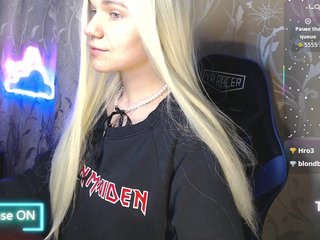 Shiny_Victoria Porn Show