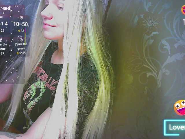 shinyvictoria from BongaCams