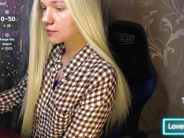 shinyvictoria Live Webcam on BongaCams