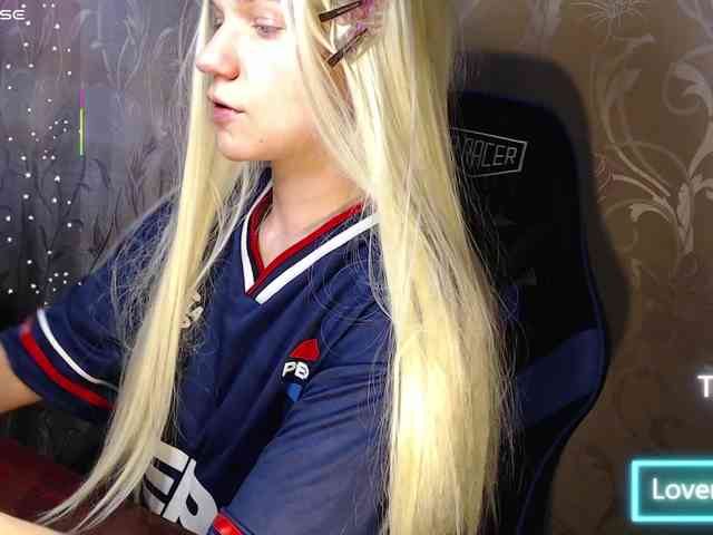 Shiny_Victoria webcam