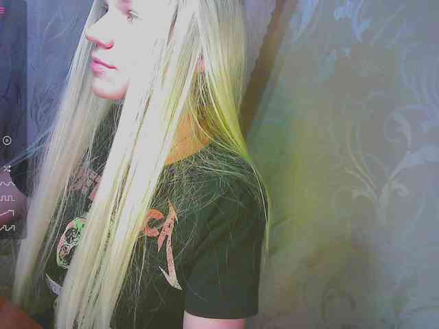 Shiny_Victoria webcam