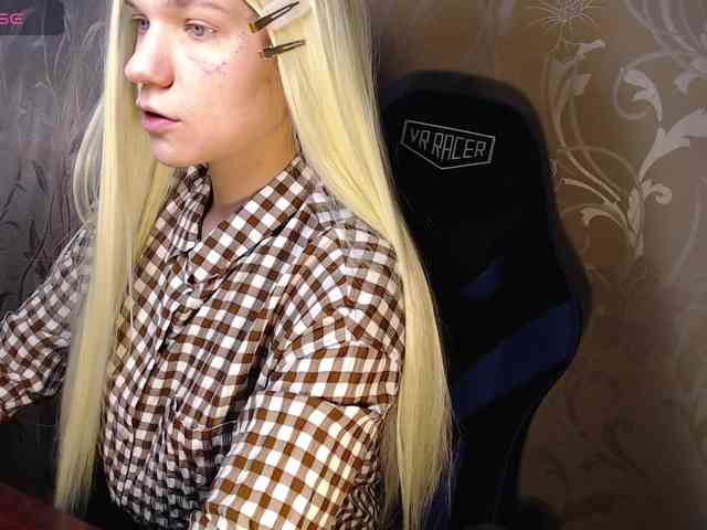 shinyvictoria Live Webcam on BongaCams