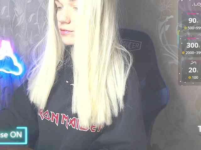 shinyvictoria Live Webcam on BongaCams