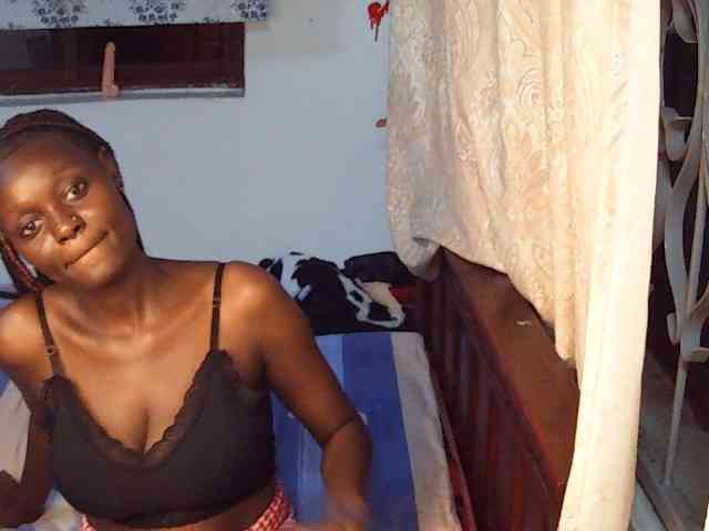 Queen-of-Bees webcam