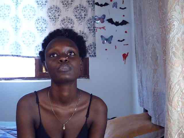 Queen-of-Bees webcam